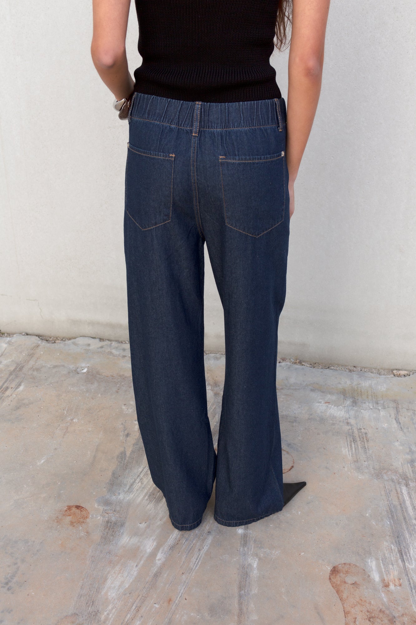 Pantalone fluido effetto denim